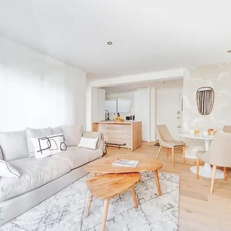 Beautiful Close To Beaches And Palaces Cannes
